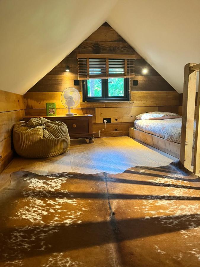 Keepers Cabin - Hot Tub King's Lynn Ngoại thất bức ảnh